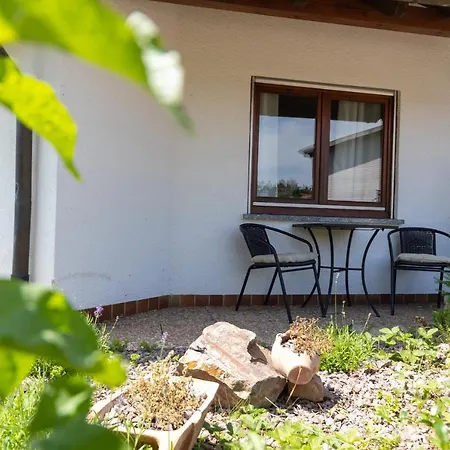 Ferienwohnung Schott キッペンハイム